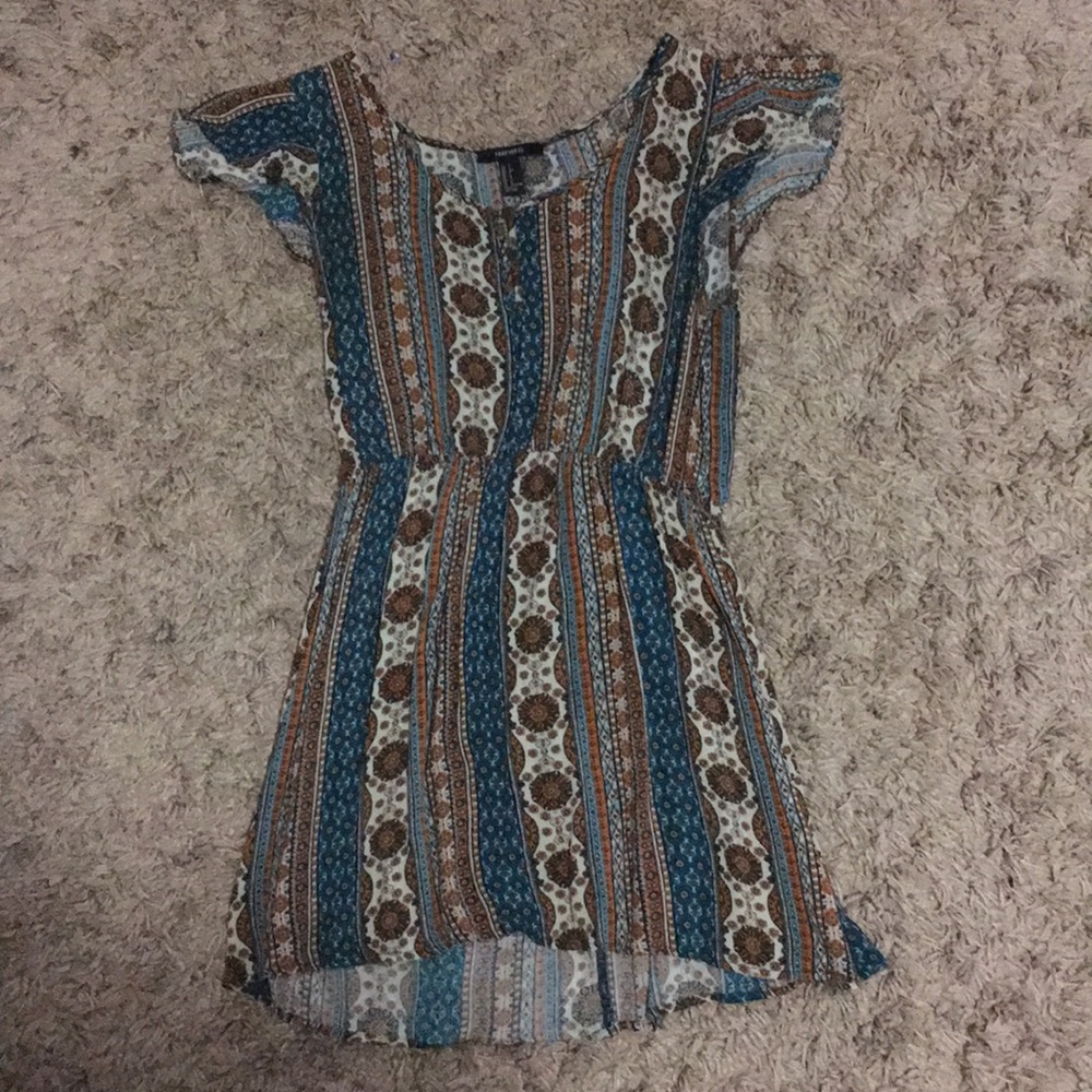 Short dress